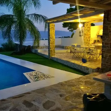 Willa Mykonos *